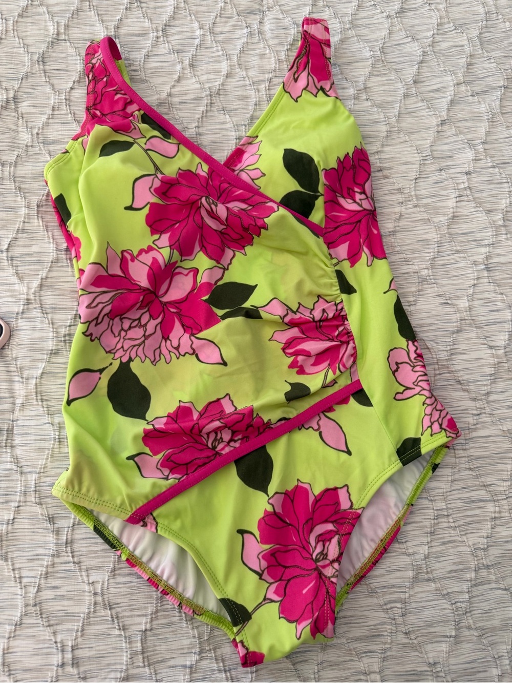Women’s designer Floral One-Piece Swimsuit - Pink on Lime size 12 nwot